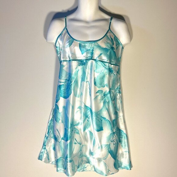 Sophia SZ M Vintage Aqua & White Silky Gown Romantic Soft Sexy Feminine Gift - Picture 1 of 7